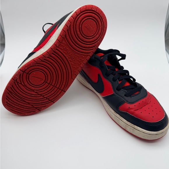 Nike Men's Black and Red Jordan Dunks - Picture 2 of 4